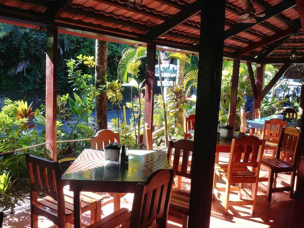 Hotel Mono Azul Quepos Kültér fotó